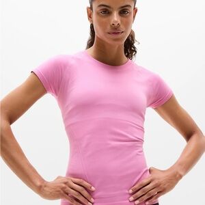 Athleta Momentum Seamless Tee - small